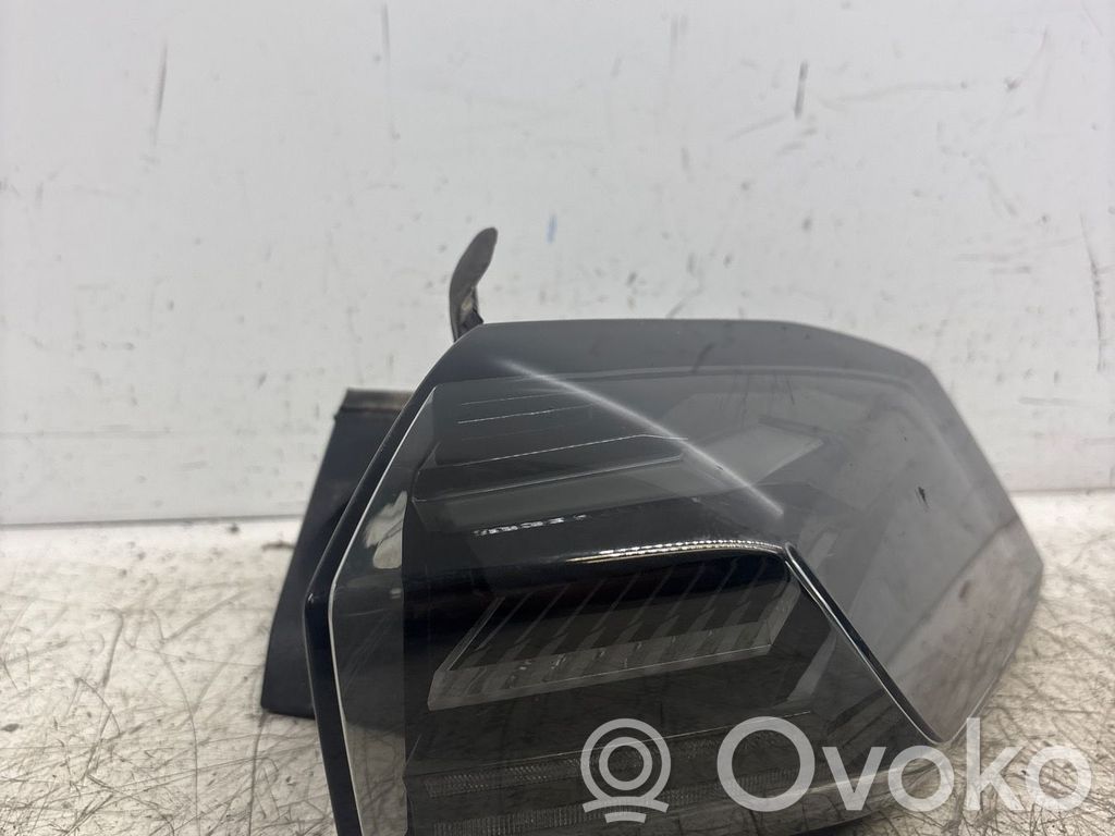 Peugeot 2008 II Feux arrière / postérieurs 