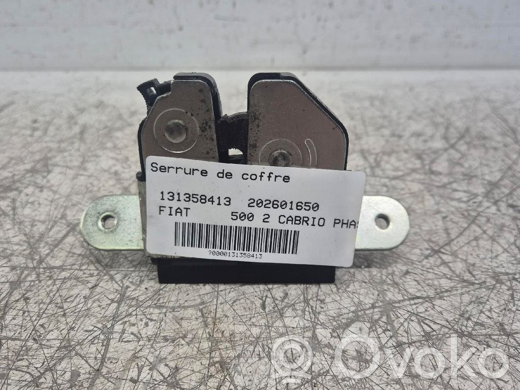 Fiat 500 Zamek klapy tylnej / bagażnika 