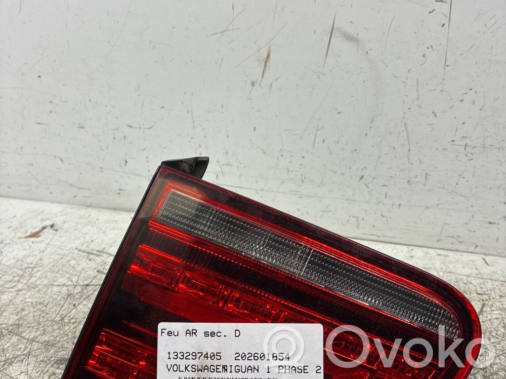 Volkswagen Tiguan Takaluukun takavalot 