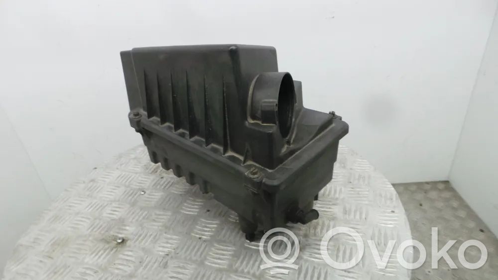 Ford Focus Air filter box 