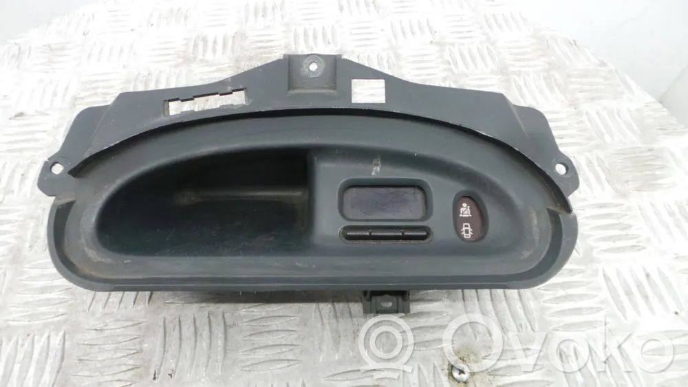 Renault Megane I Ecran/afișaj/ecran mic 