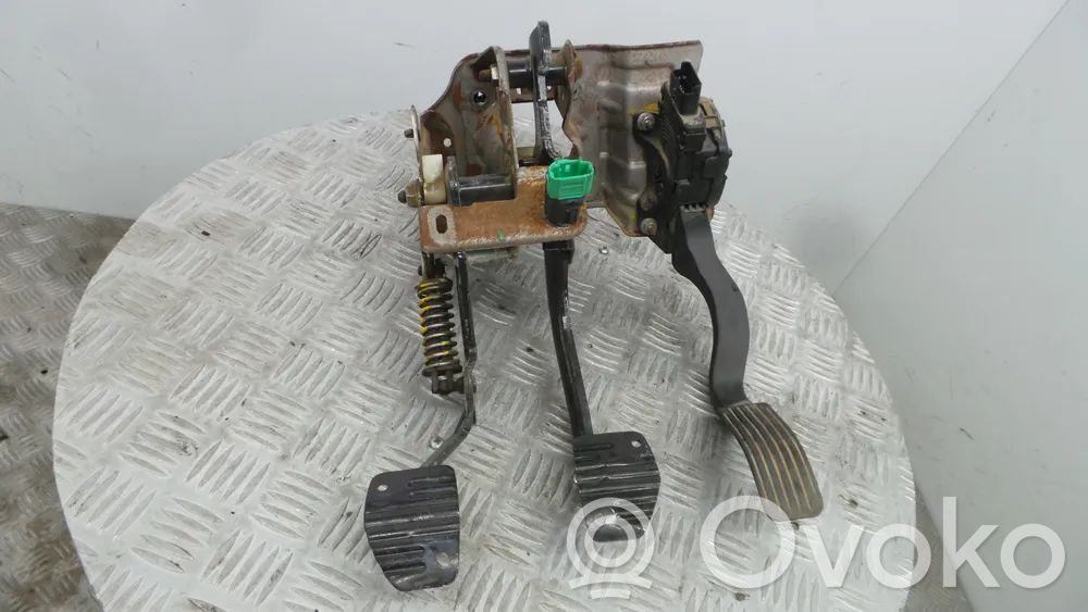 Peugeot 207 Brake pedal sensor switch 
