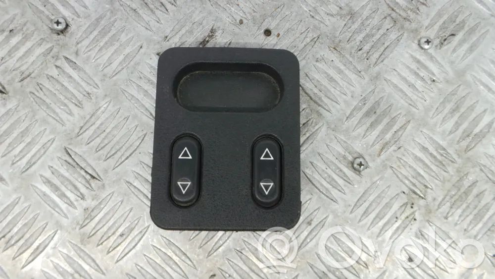 Peugeot 306 Electric window control switch 