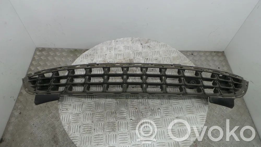 Opel Corsa D Rejilla superior del radiador del parachoques delantero 