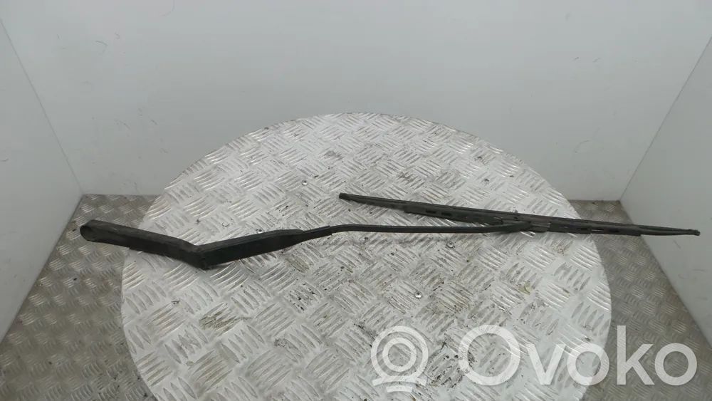 BMW 3 E36 Wischerarm vorne 