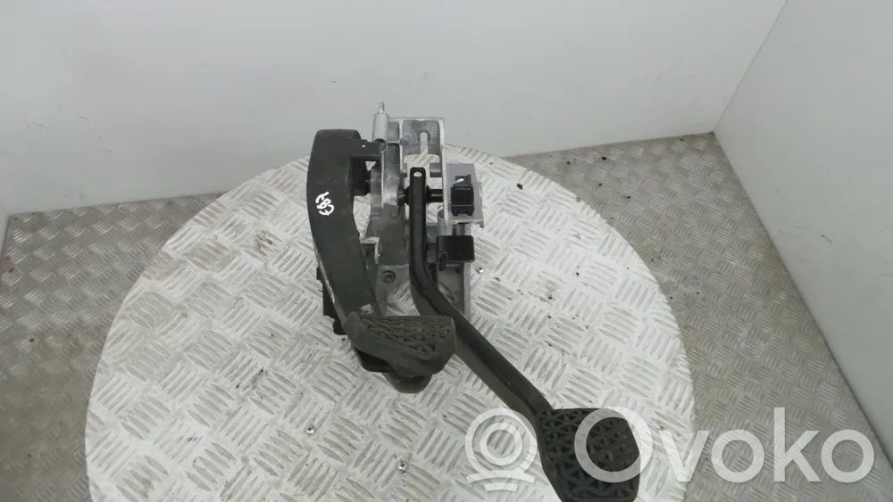 BMW 1 E82 E88 Interruptor sensor del pedal de freno 