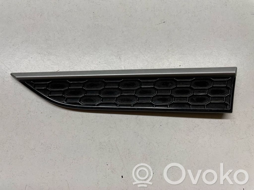 Apdaila sparno (moldingas)   8W6853603D