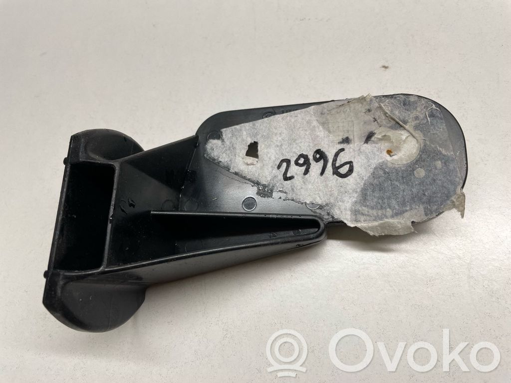 Front bumper mounting bracket   8122578,51118122578
