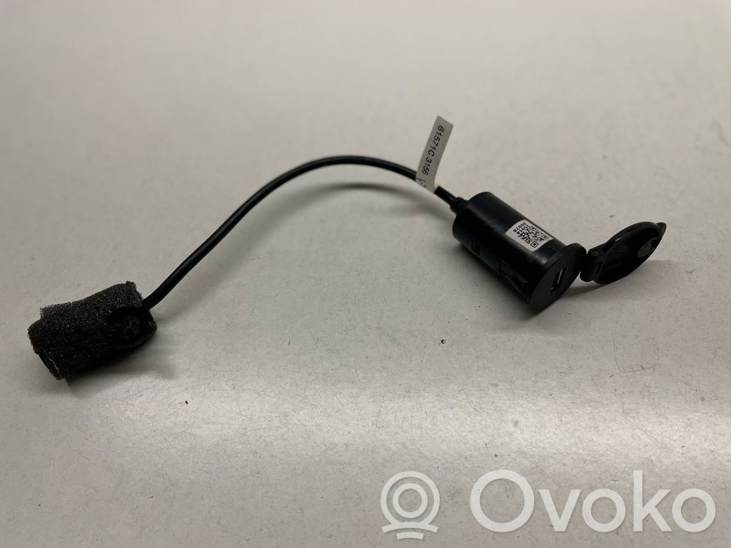 Enchufe conector USB   68158770AB,P68158770AB