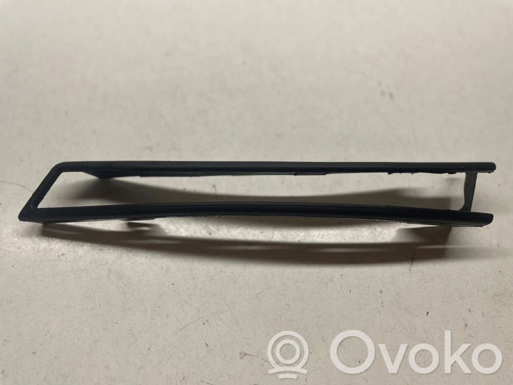 Volkswagen PASSAT B6 Front bumper splitter molding 