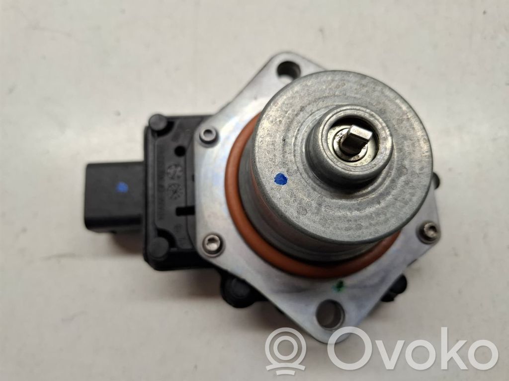 BMW X5 G05 Gearbox-reducer motor 