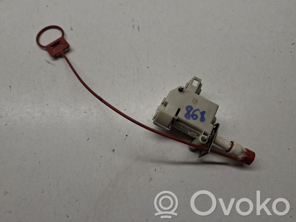 Audi A8 S8 D3 4E Fuel tank cap lock motor 