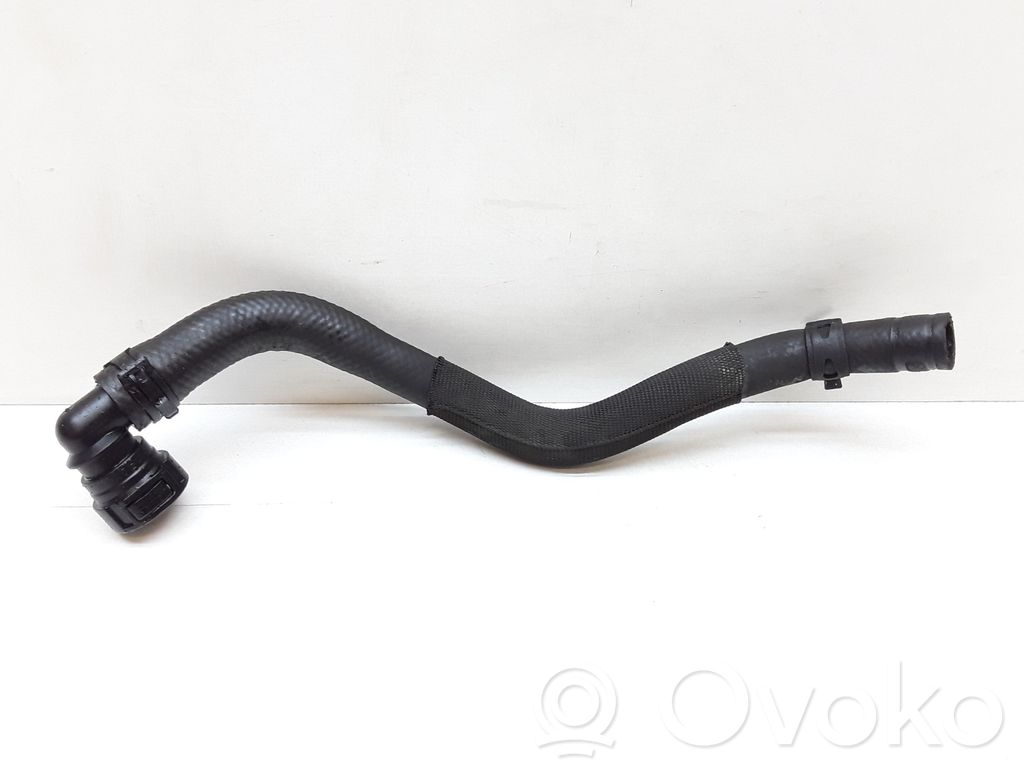 Engine coolant pipe/hose