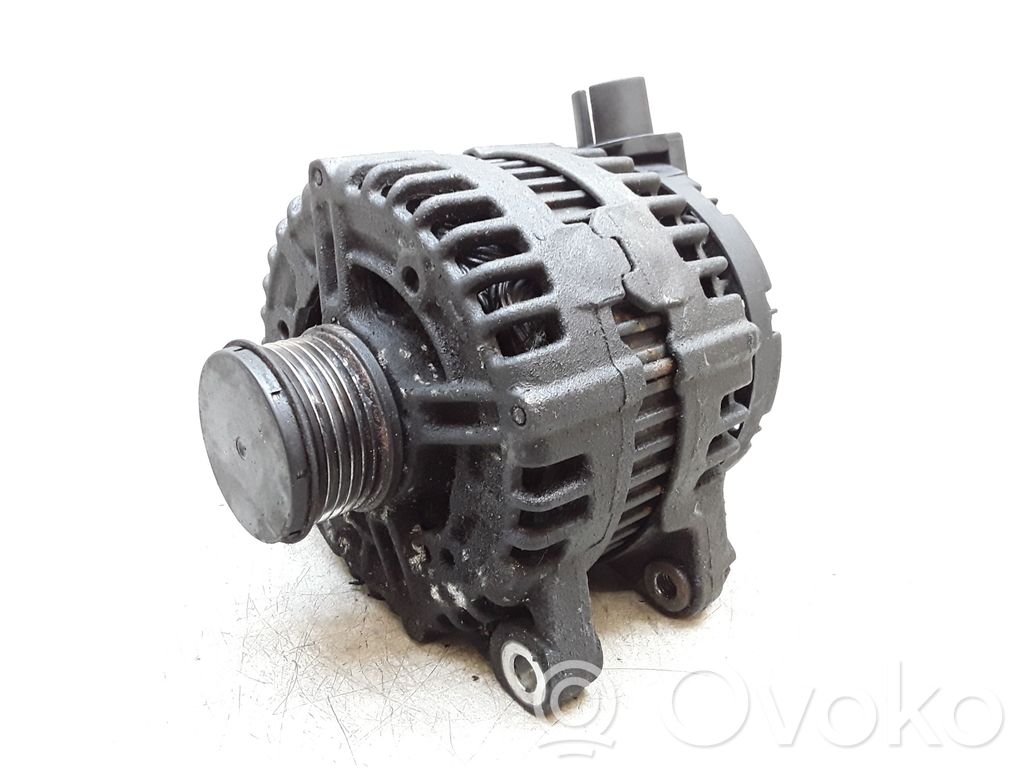 Alternador   0121715024,0121715024,6G9N10300YC,6G9N10300YC