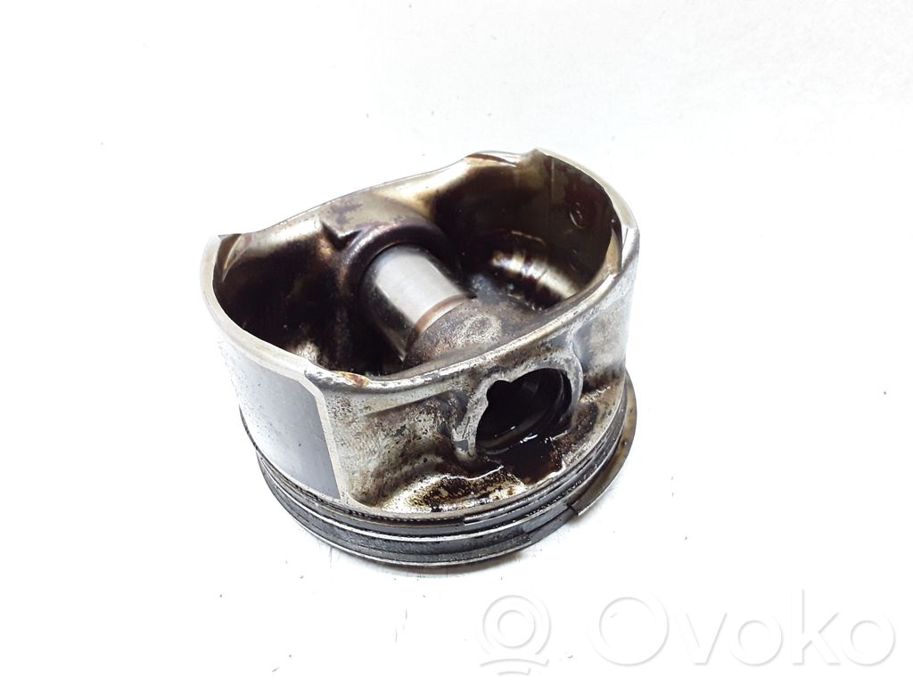 Piston