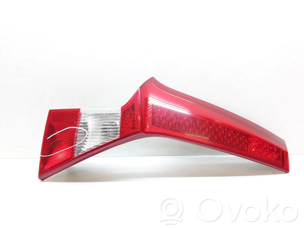 Tailgate rear/tail lights