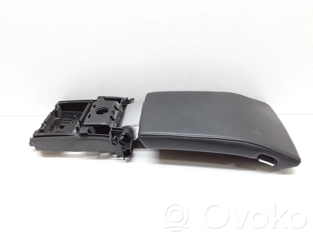 Volvo S80 Armrest 