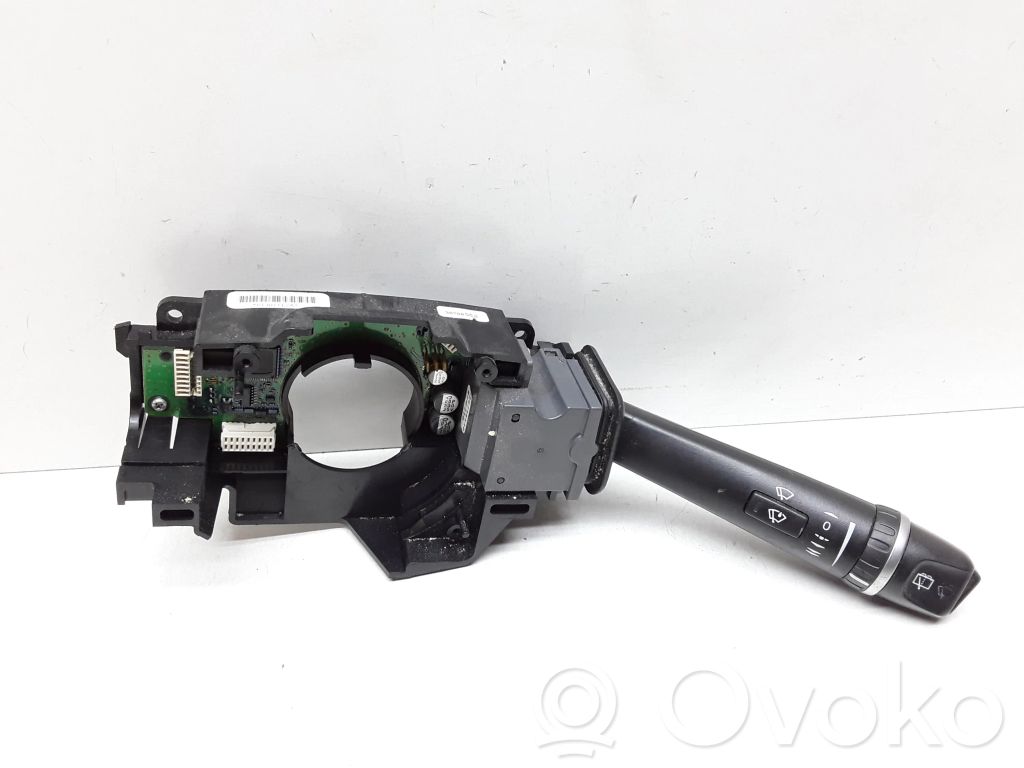 Volvo XC90 Wiper control stalk 