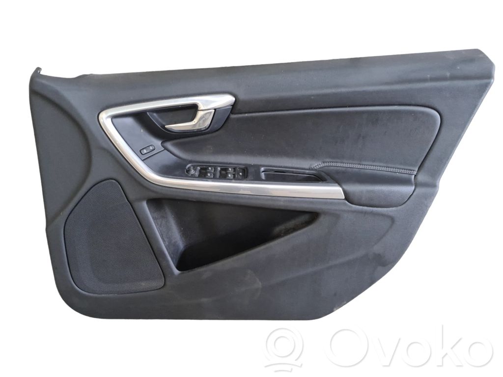 Volvo V60 Front door card panel trim 