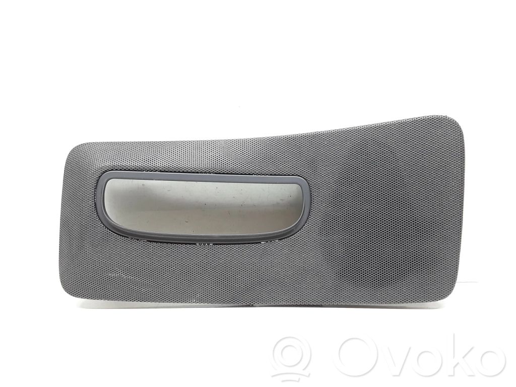 Cache enceinte centrale   30722623,30676229