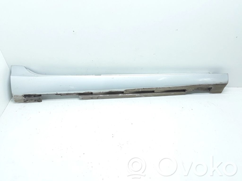 Volvo V40 Sill 