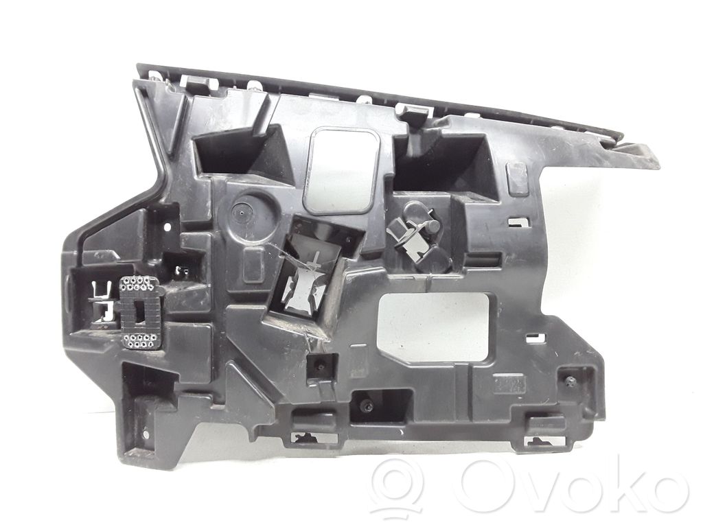 Volvo V40 Front bumper mounting bracket 