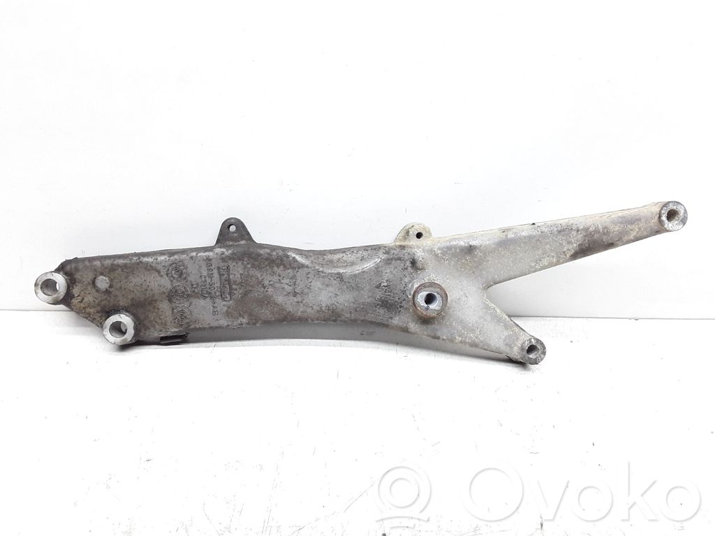 Engine mounting bracket   6G9N6028AB