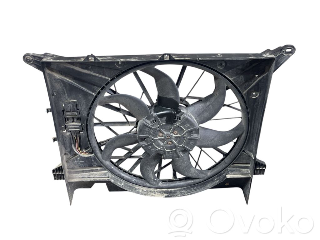 Volvo XC90 Elektrisks radiatoru ventilators 
