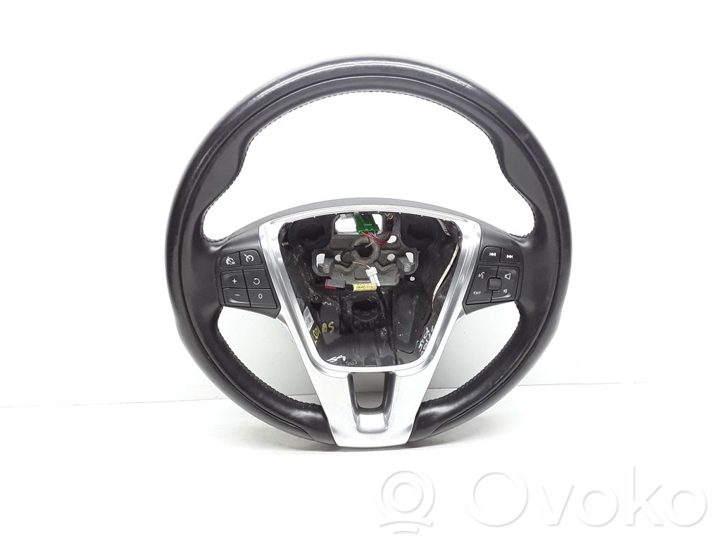 Ohjauspyörä   P31404324
