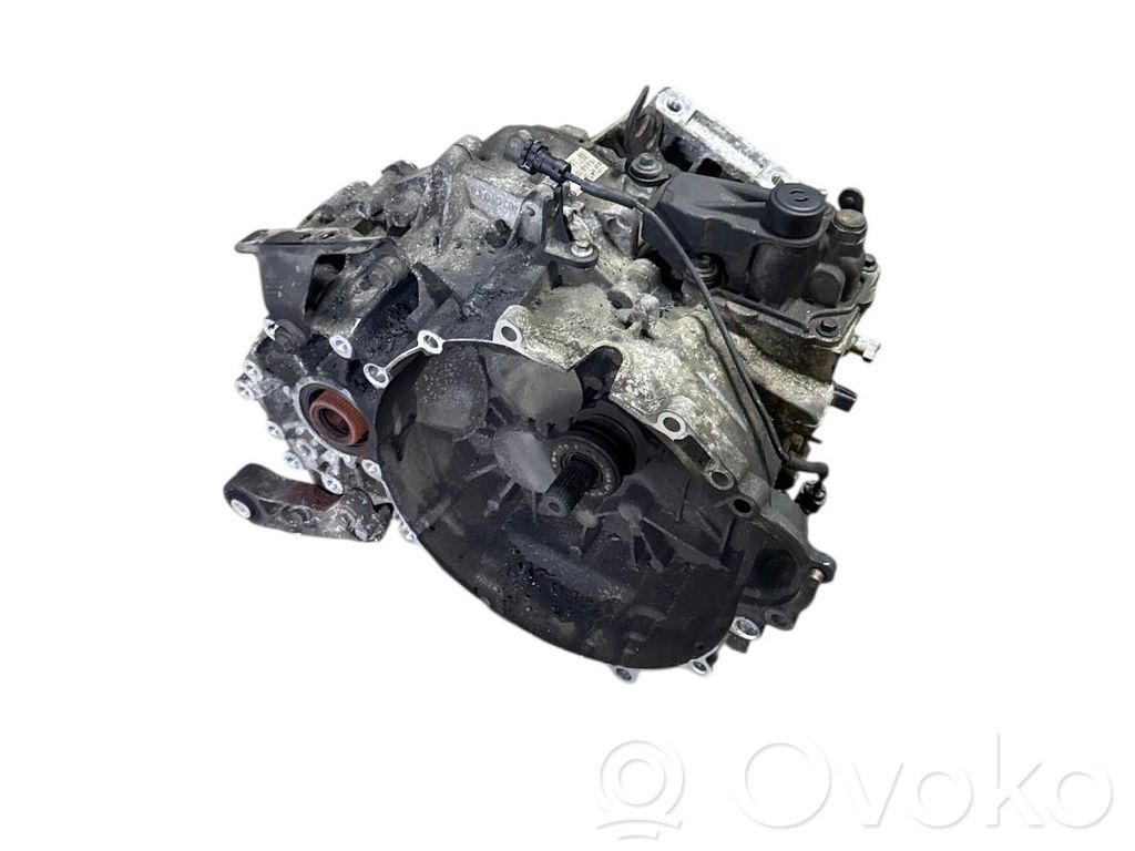 Volvo XC60 Manualna 6-biegowa skrzynia biegów 