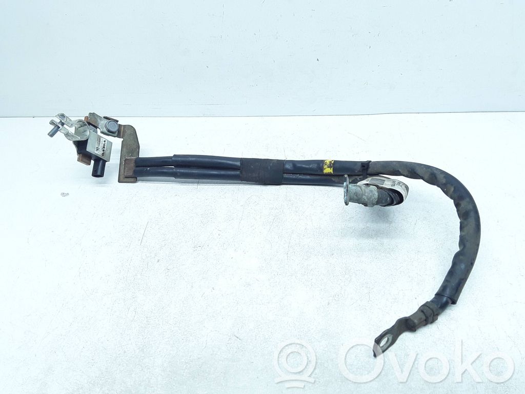 Volvo V40 Câble négatif masse batterie