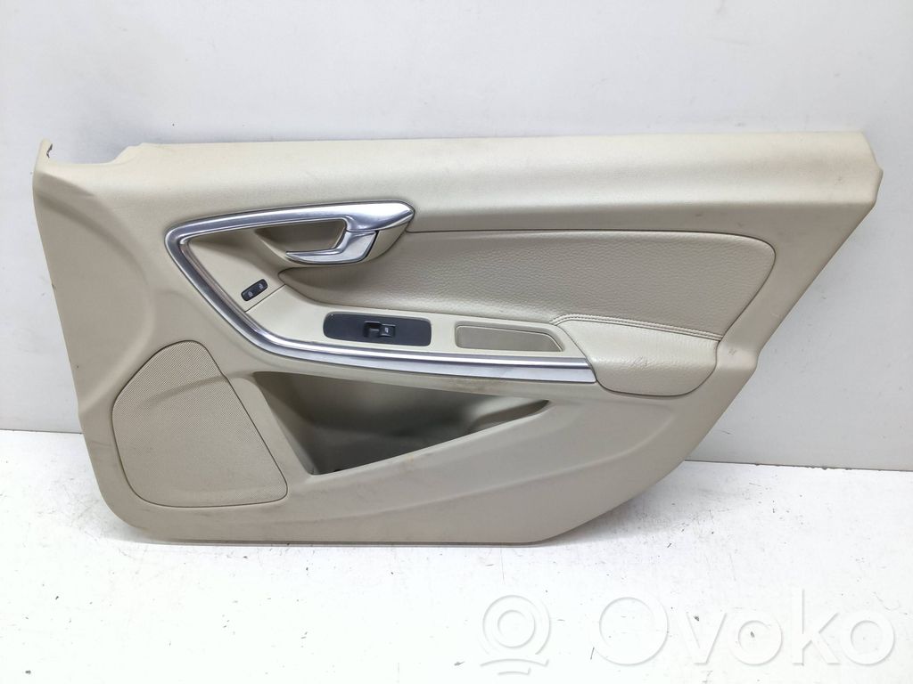 Volvo V60 Front door card panel trim 