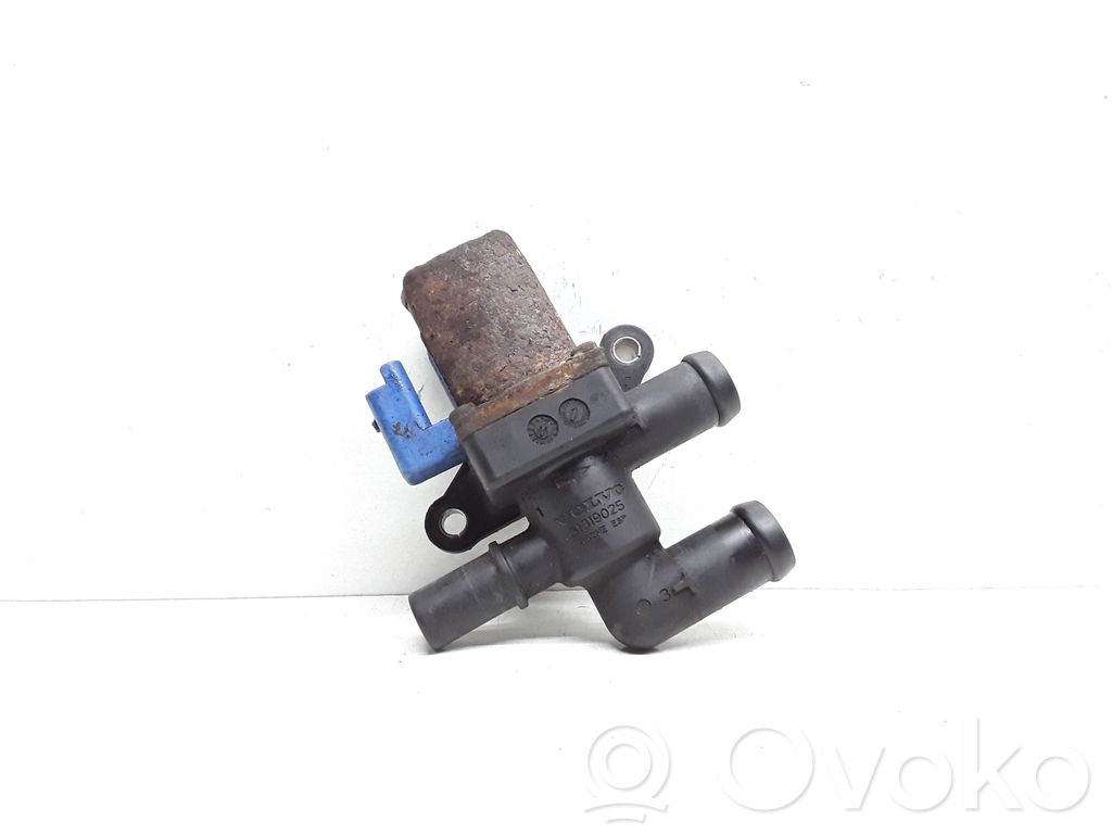 Electric engine pre-heating system (optional)   31319025