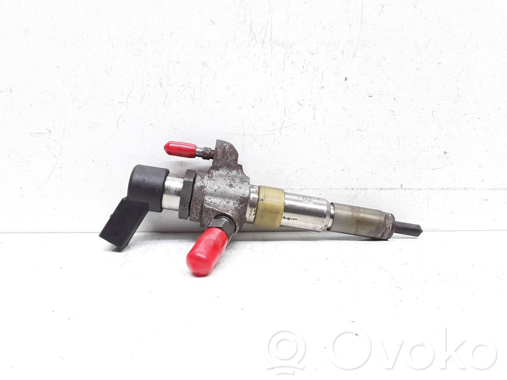 Volvo V60 Injector combustibil 