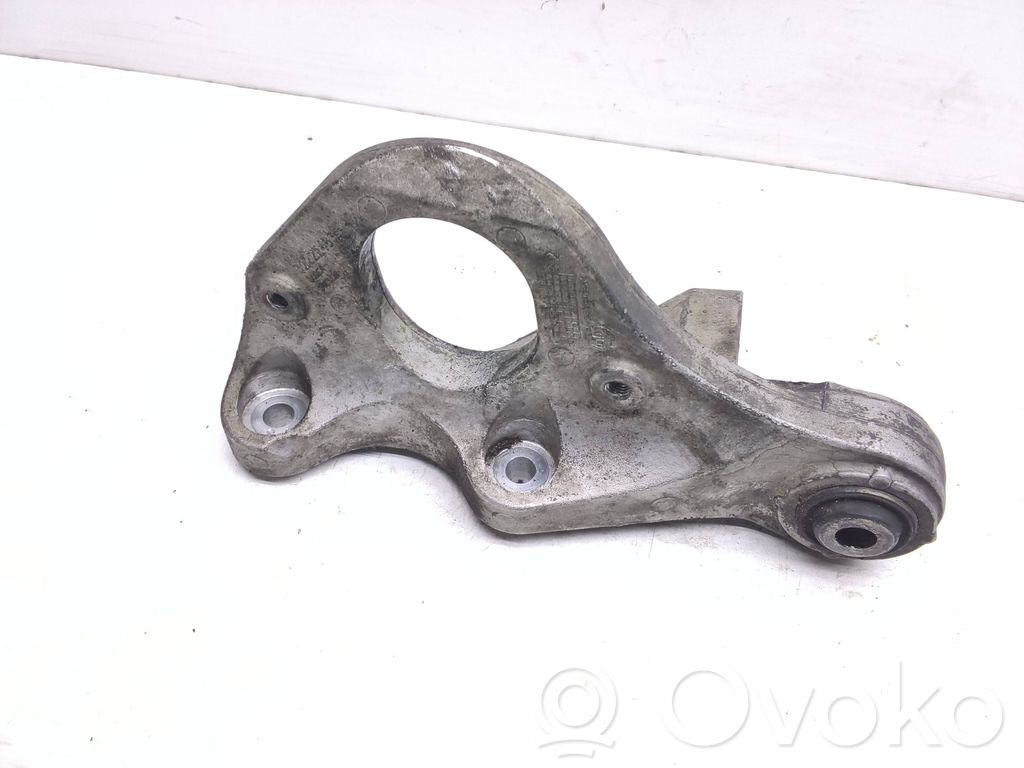 Volvo S90, V90 Staffa del cuscinetto di supporto dell’albero di trasmissione 