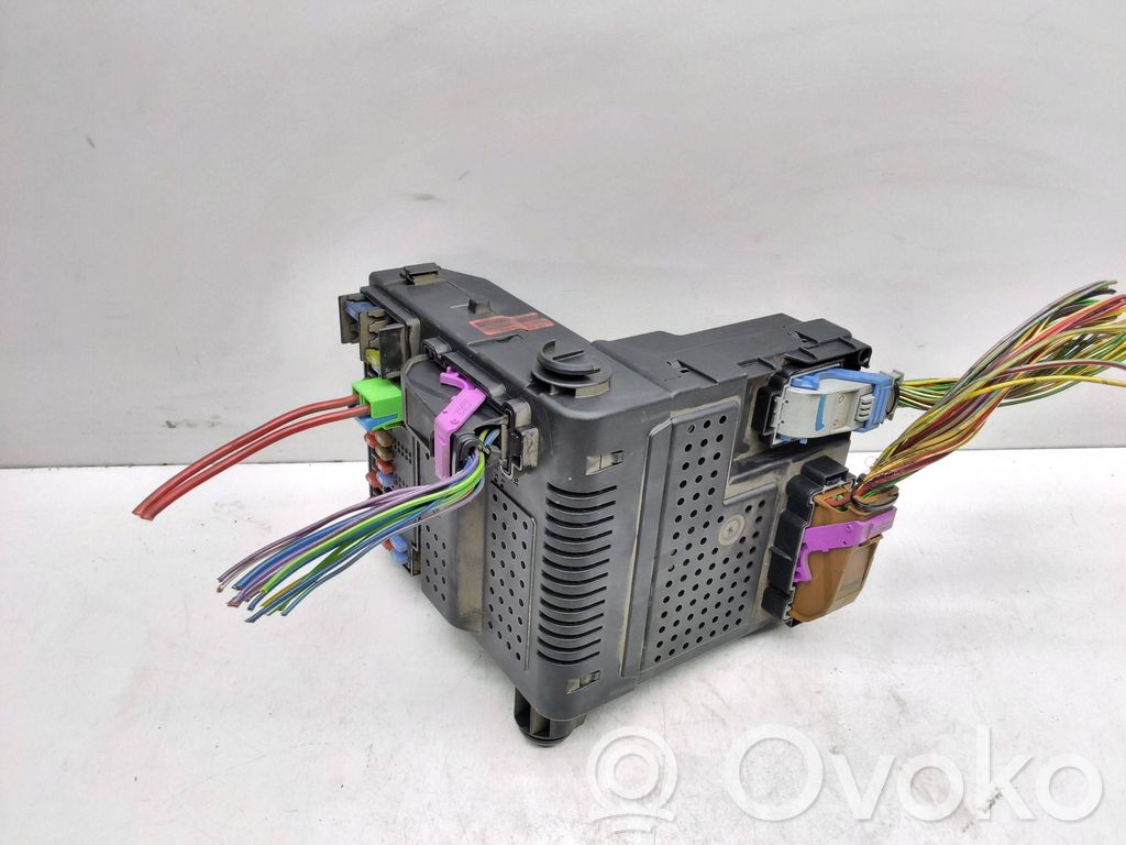 Volvo V70 Sulakemoduuli 