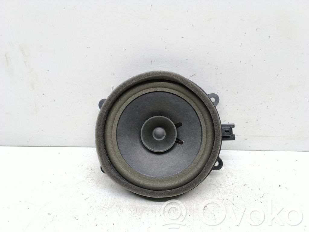Polestar 2 Altavoz de la puerta trasera 