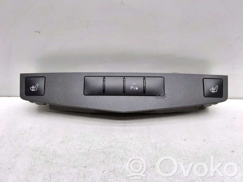 Mercedes-Benz C W204 Comutator încălzire scaune 