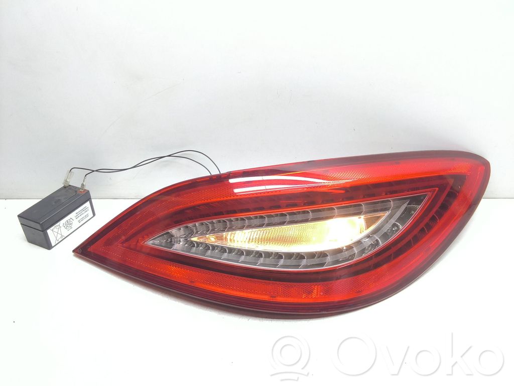 Mercedes-Benz CLS C218 X218 Rear/tail lights