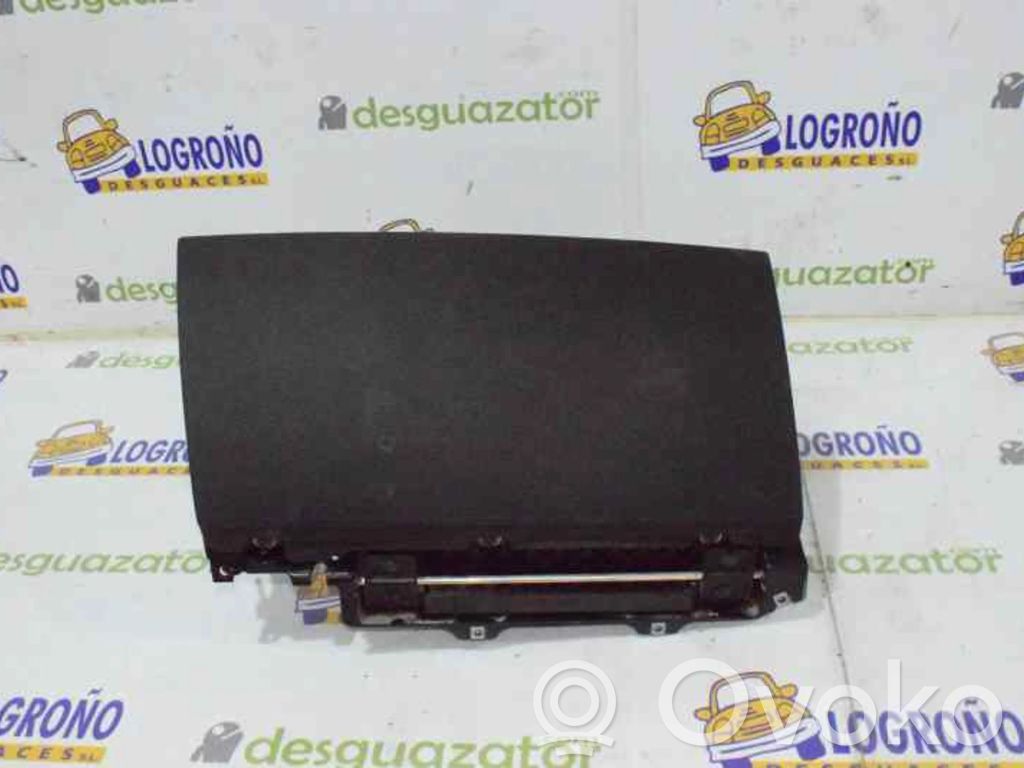 BMW 1 E81 E87 Glove box 