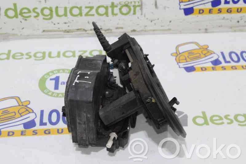 Cerradura de puerta trasera   51217202143,7036171,7PINES
