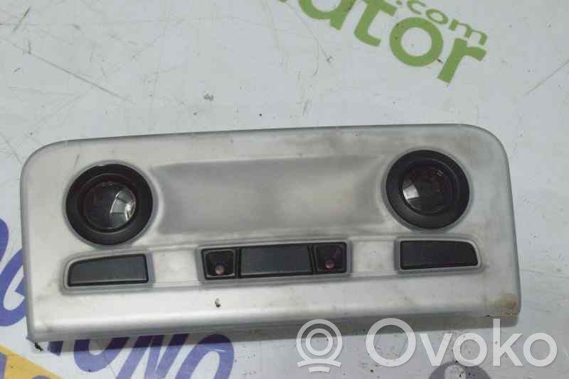 Luz del asiento delantero   61319225523,61319209565,6951253