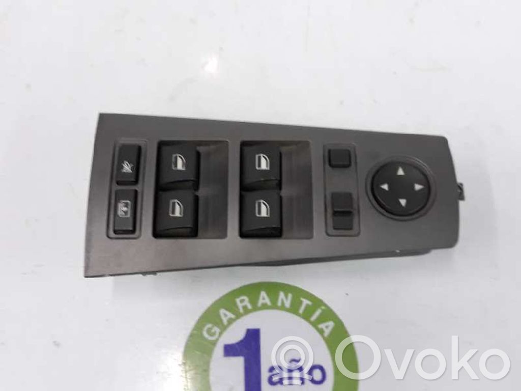 BMW 1 E81 E87 Electric window control switch 