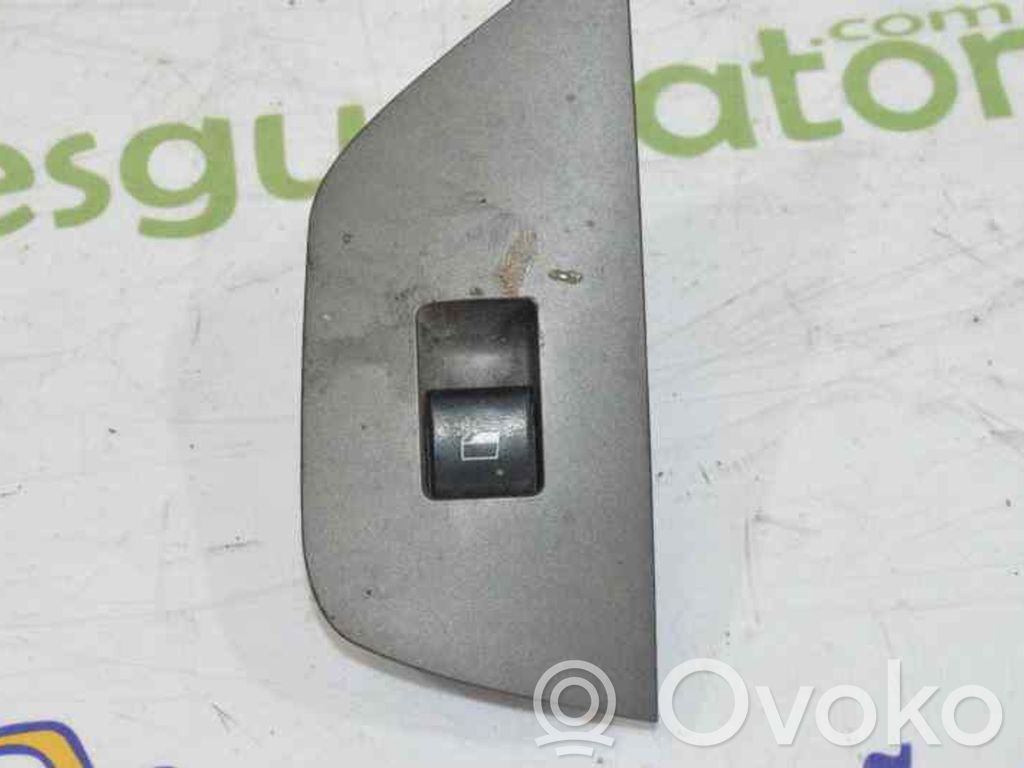 BMW Z4 E85 E86 Electric window control switch 