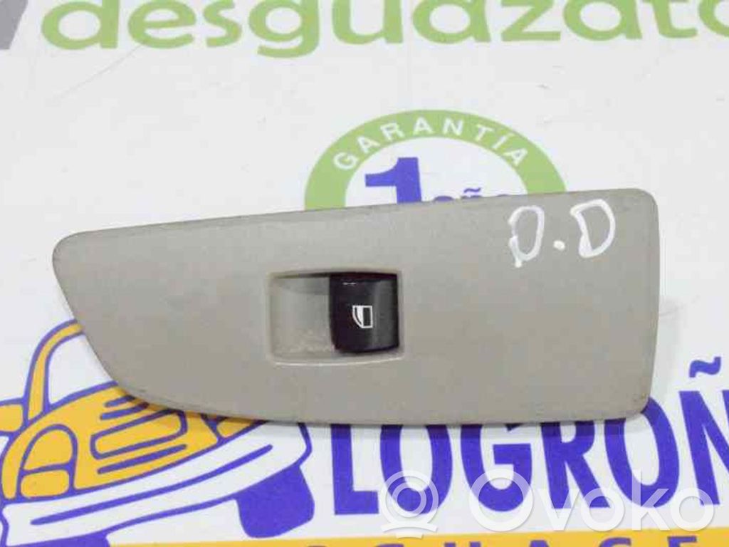 Electric window control switch   61316970245,6933534