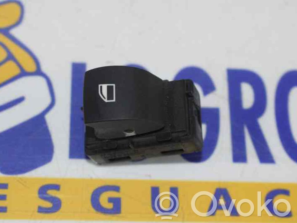 Electric window control switch   61319218041,6945876