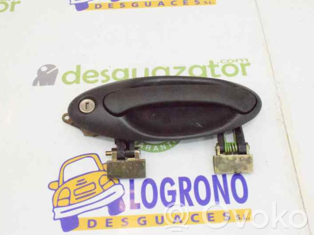 Manecilla externa puerta delantera   4850871,4850871