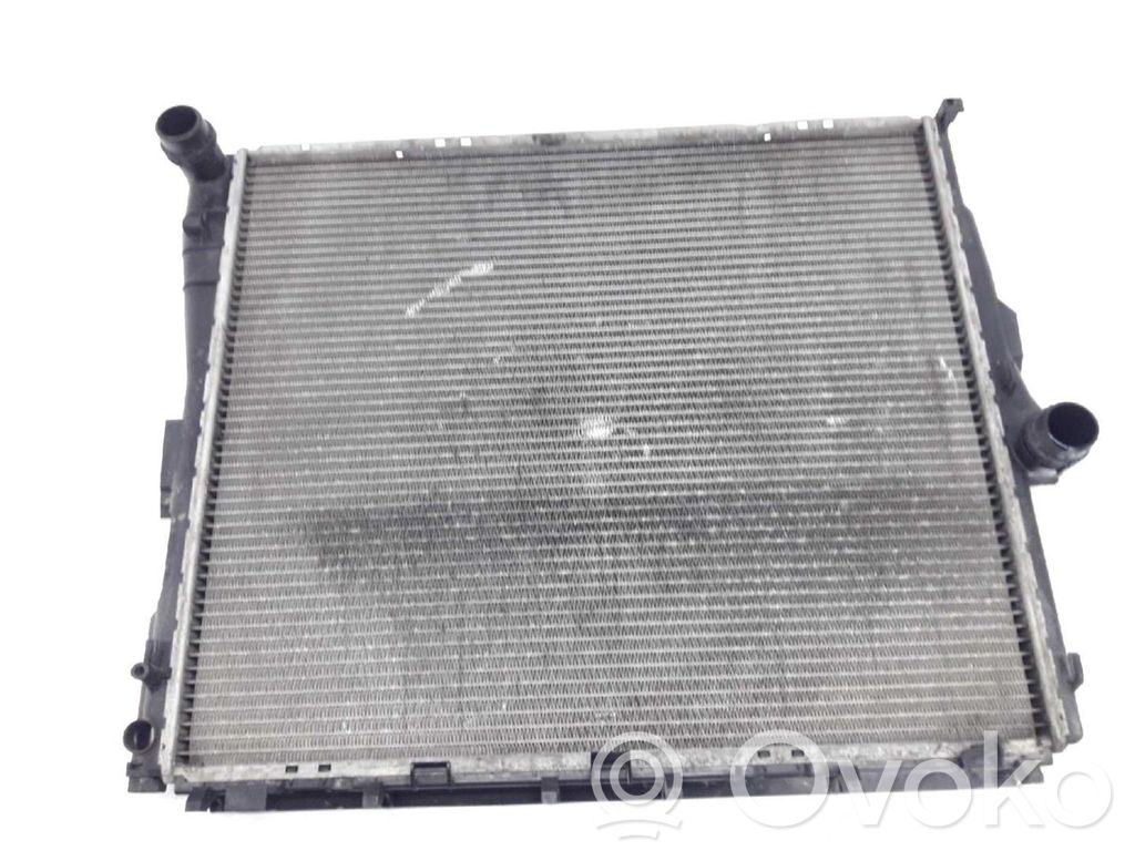 BMW 3 E90 E91 Coolant radiator 