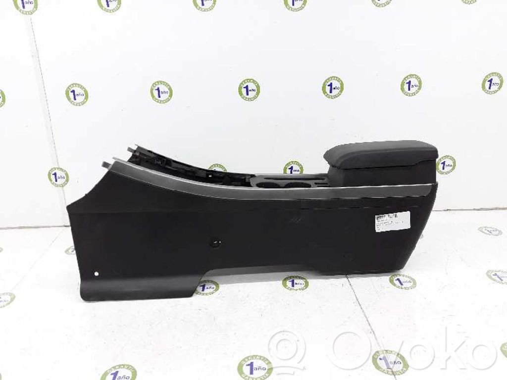 Mazda CX-7 Armrest 