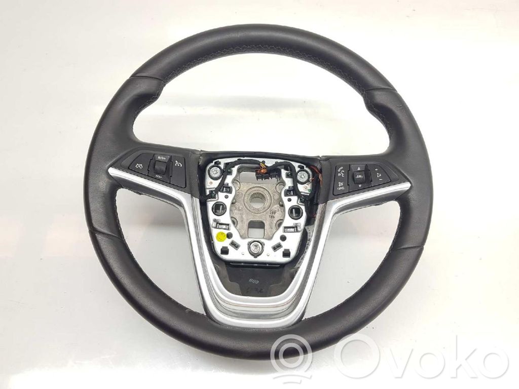 Opel Insignia A Ohjauspyörä 
